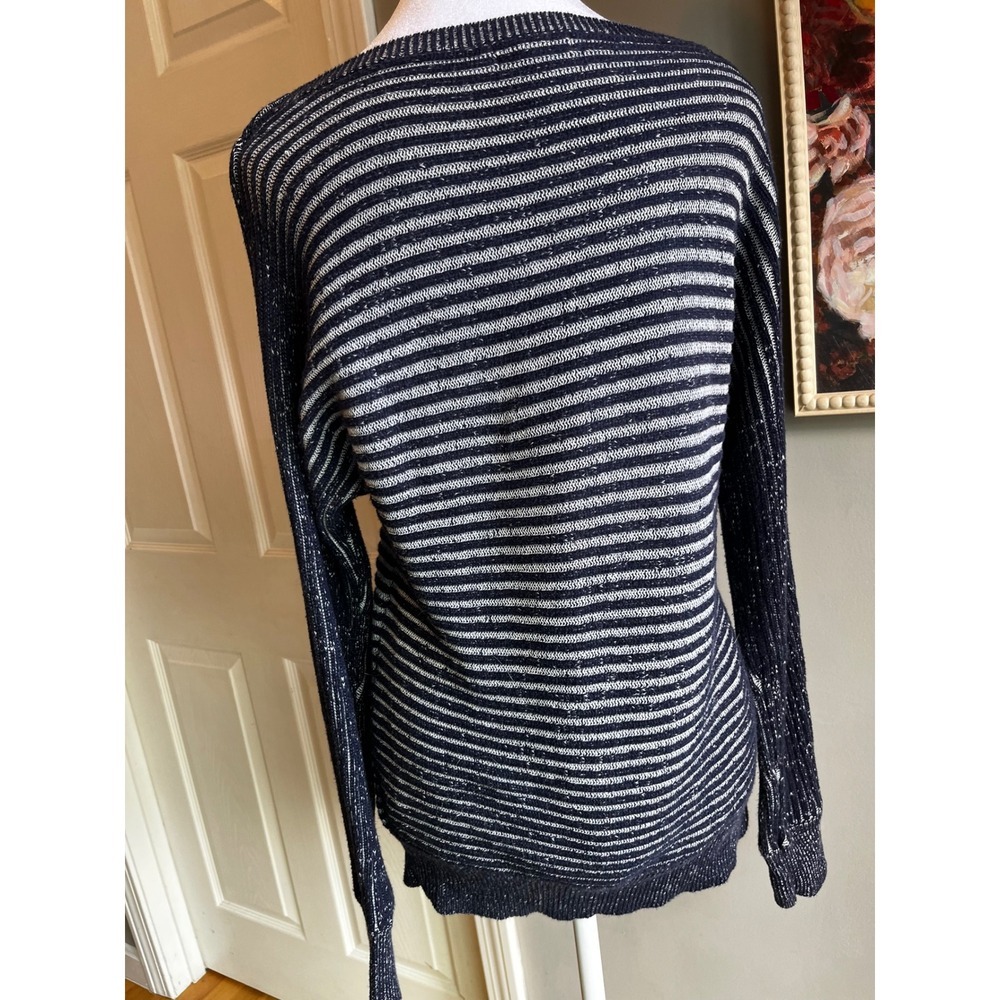 GAP Women's Striped Knit Pullover Sweater Lightweight Long Sleeve Casual Top - Picture 2 of 8